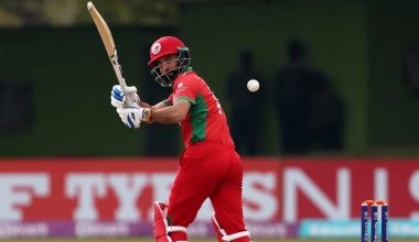 श्रीलंकासँग ओमान ९८ रनमा अलआउट