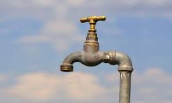 ट्युबवेल सुक्न थालेपछि पानीको समस्या