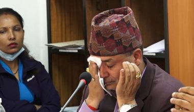 ‘पशुपतिनाथ मन्दिरकाे जलहरीमा १० केजी सुन नपुगे फाँसीमा चढ्न तयार छु’