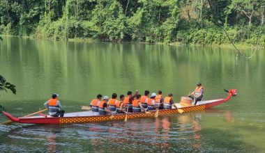 पोखरामा ड्रागन बोट रेस फेस्टिभल