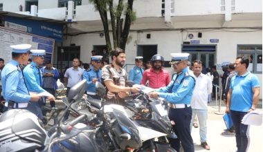 हराएका २२ ओटा दुईपाङग्रे सवारी साधन धनीलाई हस्तान्तरण