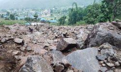 ओखलढुंगाको विलन्दुमा पहिरो, ३ को मृत्यु, १ बेपत्ता