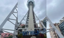 अब काठमाडौंको मनोरम दृश्य कमलादीको स्काइवाकबाट