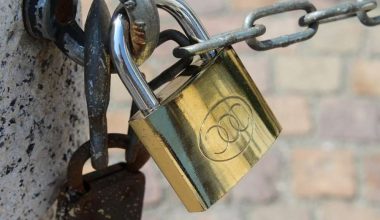 हरिपुर्वा नगरपालिकामा दुई महिनादेखि तालाबन्दी