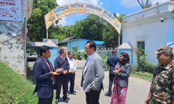 मन्त्री मोदीले गरे किताबखानाको छड्के अनुगमन