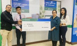 सानिमा बैंकद्वारा १० लाखको दुर्घटना बीमा रकम हस्तान्तरण