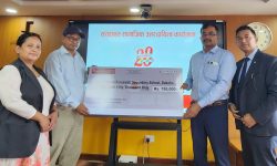 एभरेष्ट बैंकद्वारा सरस्वती माध्यामिक विद्यालयलाई आर्थिक सहयोग