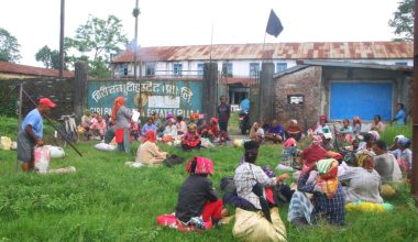 ज्याला वृद्धिको माग राख्दै चिया श्रमिक आन्दोलित