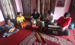 बाद्यवादनमा भविष्य खोज्दै