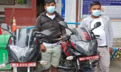 मोटरसाइकल चोरीमा संलग्न दुई जना ट्राफिक प्रहरीको नियन्त्रणमा