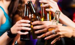 एलोन मस्कको नेट वर्थ भन्दा बढिको सफ्ट ड्रिंक पिउँछन अमेरिकीहरु