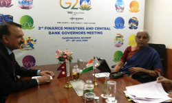 अर्थमन्त्री डा. महत र भारतका अर्थमन्त्री सीतारमणबीच भेटवार्ता