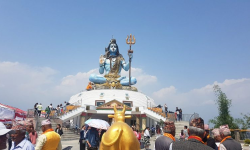 नयाँ पर्यटकीय गन्तव्य पुम्दीकोटको विशाल मूर्ति