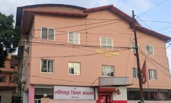 अदालतका कर्मचारी र वकिलबीचको विवाद सहमतिमा टुङ्गियो