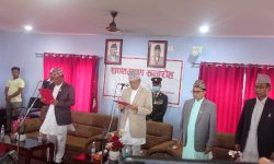 कोशीका मुख्यमन्त्री थापाले लिए शपथ