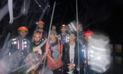 बाढीमा फसेका चार जनाको सकुशल उद्धार