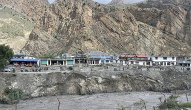 जोमसोम बजारमा कालीगण्डकीको कटान