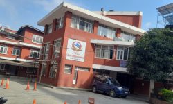 सार्वजनिक बिदामा आउँदैनन् सेवाग्राही