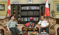 प्रधानसेनापतिसँग तिब्बत सैनिक कमाण्डका मेजर जनरलको शिष्टाचार भेट