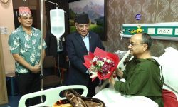 उपप्रधानमन्त्री खड्काको स्वास्थ्य अवस्थाबारे प्रधानमन्त्री दिए जानकारी