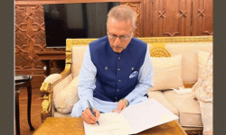 पाकिस्तानमा संसद् भंग