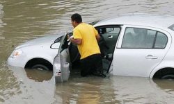 वर्षामा कारको ब्याट्रीको हेरचार कसरी गर्ने ?