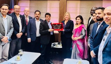 पूर्वाधार विकासमा सहयोग गर्न महासङ्घ अध्यक्ष ढकालको वित्त निगमलाई आग्रह