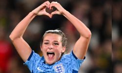 अष्ट्रेलियालाई हराउँदै इंग्ल्यान्ड फाइनलमा