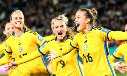 जापानमाथि रोमाञ्चक जित हात पार्दै स्वीडेन सेमिफाइनलमा