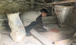 गाउँघरबाट लोप हुँदै पानीघट्ट