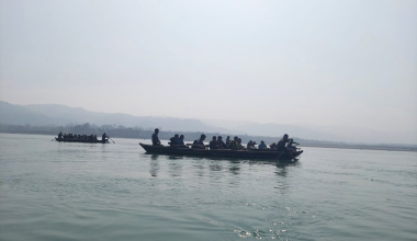 पर्यटक आकर्षित गर्न नारायणीमा डुंगा सफारी