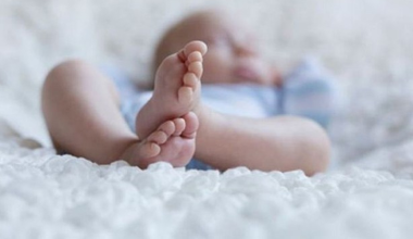 नवजात शिशु मृत फेला