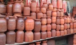 काठका सामग्रीको प्रयोग घट्दै