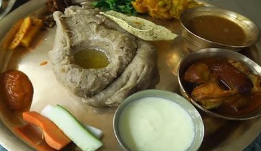 तुलसीपुरका होटेलमा रैथाने खाना