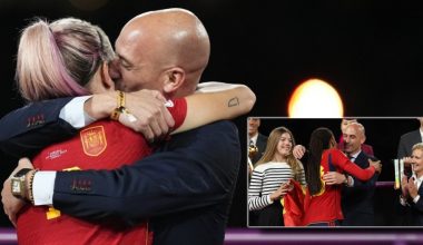 ओठमा चुम्बन गर्ने प्रशिक्षककी आमा भोक हडतालमा