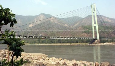 नेपालको सबैभन्दा महंगो कर्णालीको पुल
