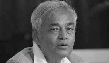 गिरिको अस्तु विसर्जनका लागि काशी लगियो