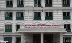 सिंहदरबारभित्रका कर्मचारीको सरुवा