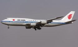 एयर चाइनाको विमान सिङ्गापुरमा आपतकालीन अवतरण, नौ जना घाइते