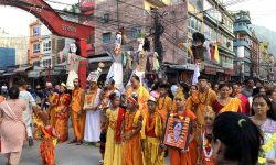 गाईजात्राको दोस्रो दिन उपत्यकामा चहलपहल, बौद्धमा रोपाइँजात्राको तयारी