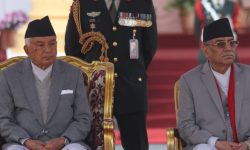 प्रधानमन्त्री प्रचण्डले भेटे राष्ट्रपति