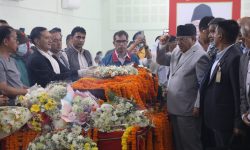 प्रधानमन्त्री र पूर्व राष्ट्रपतिसहित शीर्ष नेताले दिए नेम्वाङप्रति श्रद्धाञ्जली