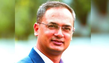 स्वर्णयुगको अँध्यारो पाटो