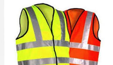 यातायात क्षेत्रका कर्मचारीलाई परिचयपत्र र पोशाक वितरण