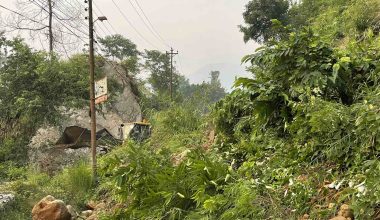 पहिरोले गोरखा–आँबुखैरेनी सडक अवरुद्ध