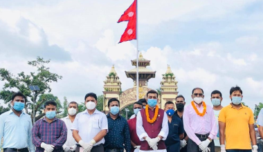 सीमा नाकामा फहराइयो राष्ट्रिय झण्डा