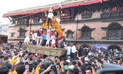 बाजागाजासहित इन्द्रायणीलाई इन्द्र दह पुर्‍याई मेला सुरु, रातभरि दीपावली गरी मनाइने