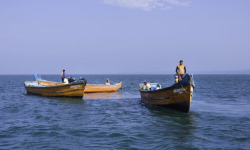 श्रीलङ्का : आँधीबाट सावधानी अपनाउन मछुवा र नौसेनालाई निर्देशन