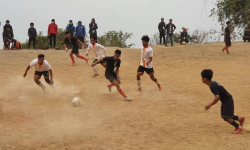 खेलाडी बन्ने चाहना छ, खेलमैदान छैनन्