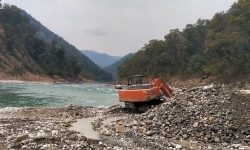 नदीजन्य पदार्थको दोहन रोक्न गस्ती